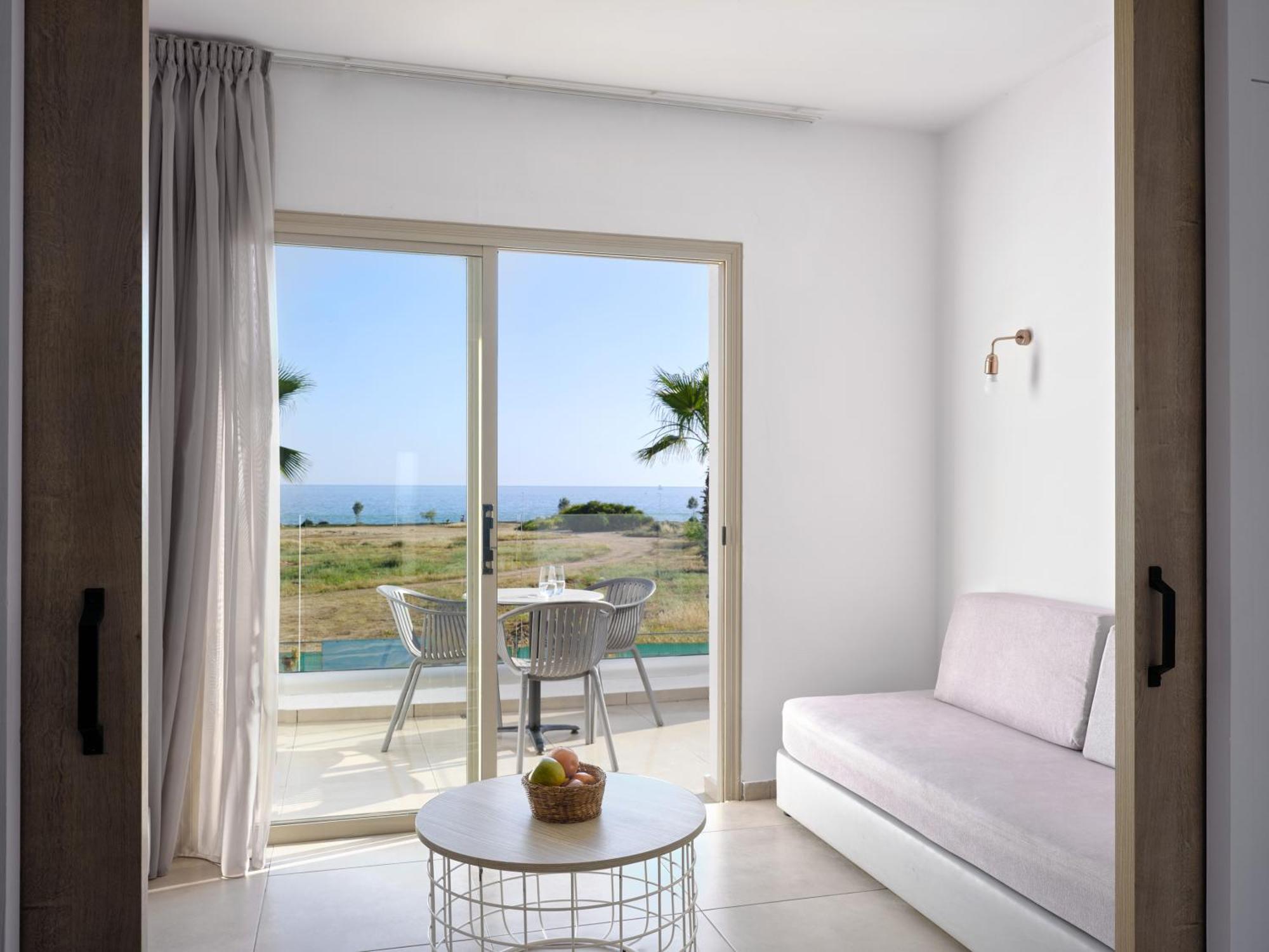 Atlantica Panthea Resort Ayia Napa Exterior foto