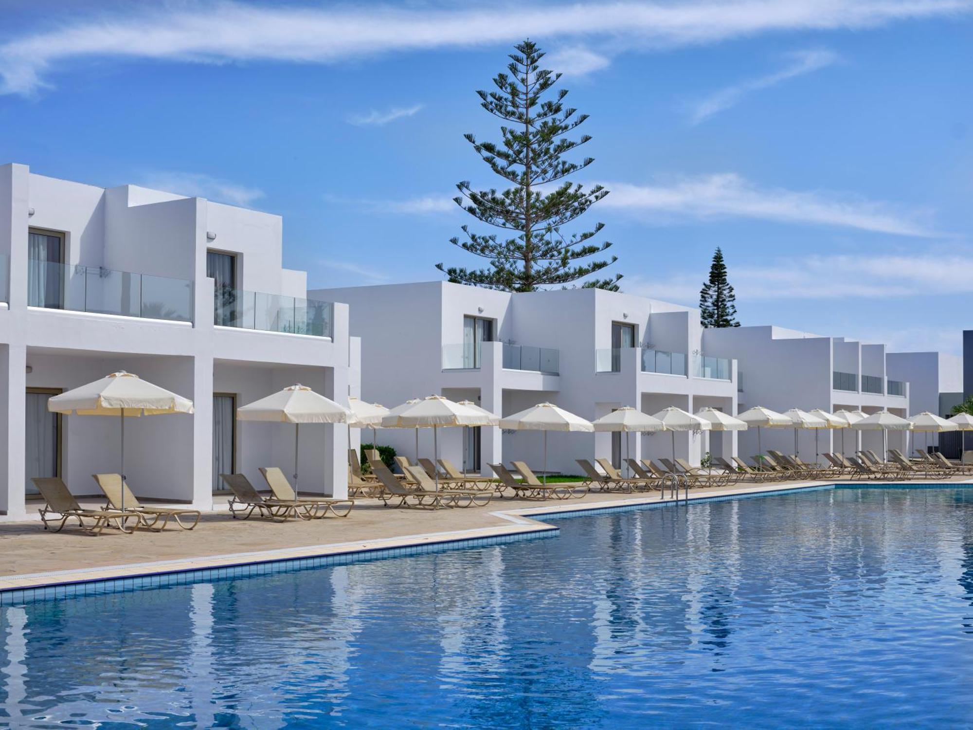 Atlantica Panthea Resort Ayia Napa Exterior foto
