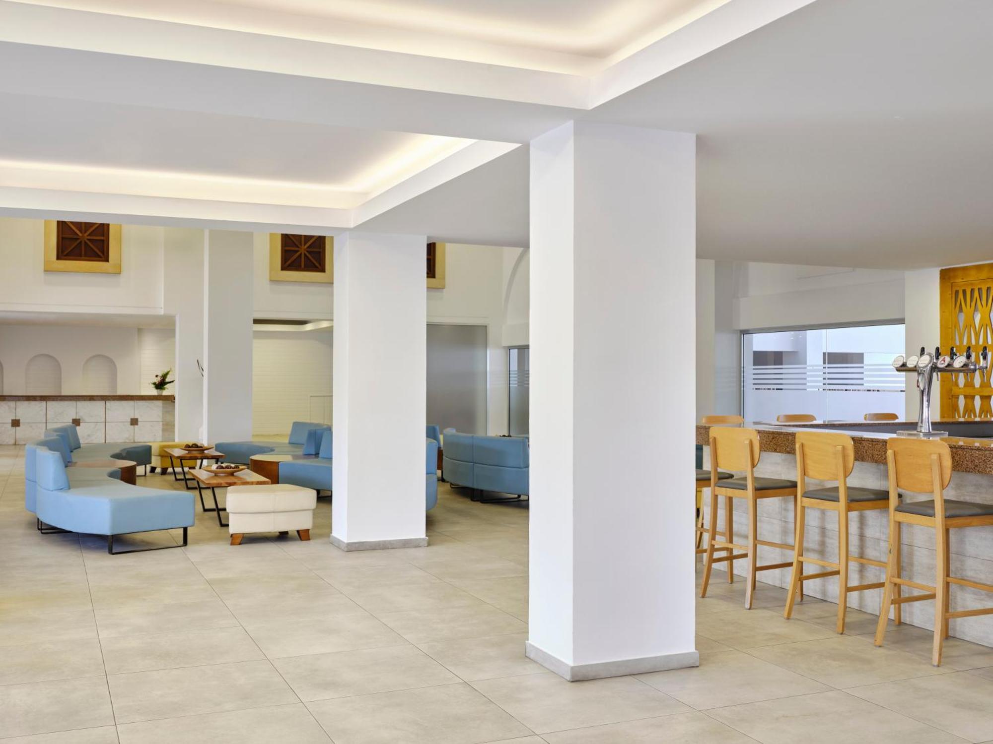 Atlantica Panthea Resort Ayia Napa Exterior foto