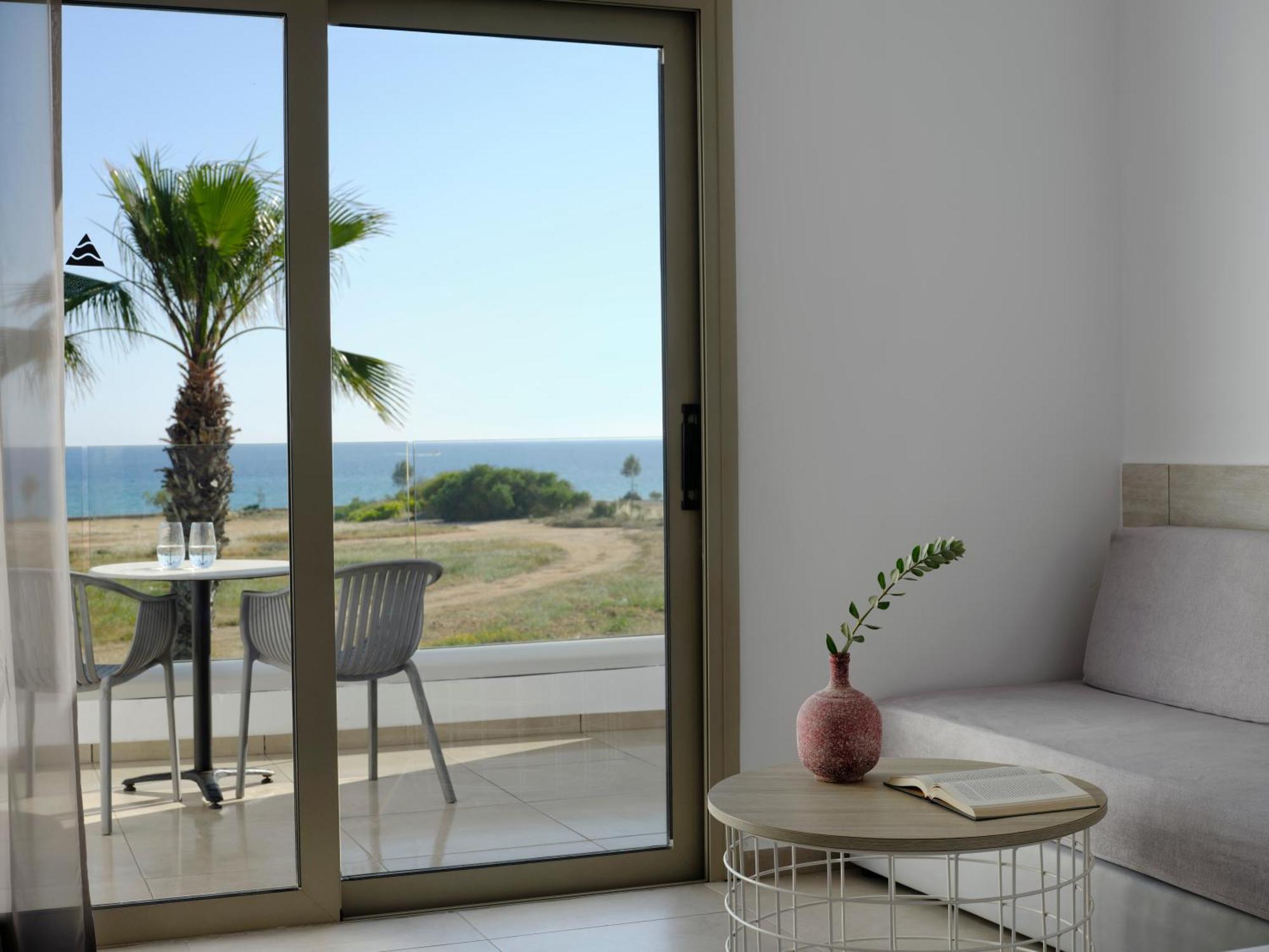 Atlantica Panthea Resort Ayia Napa Exterior foto