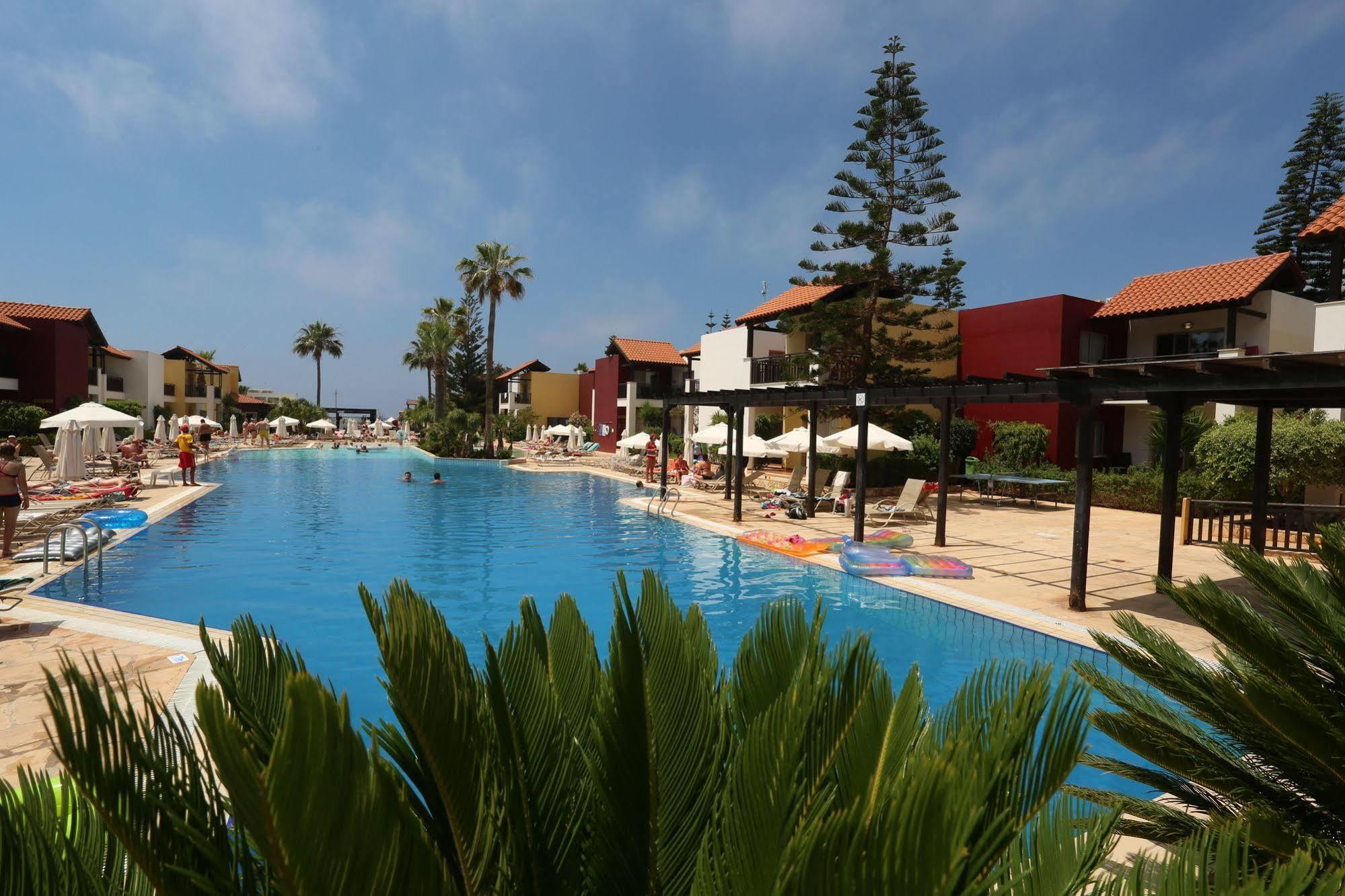 Atlantica Panthea Resort Ayia Napa Exterior foto