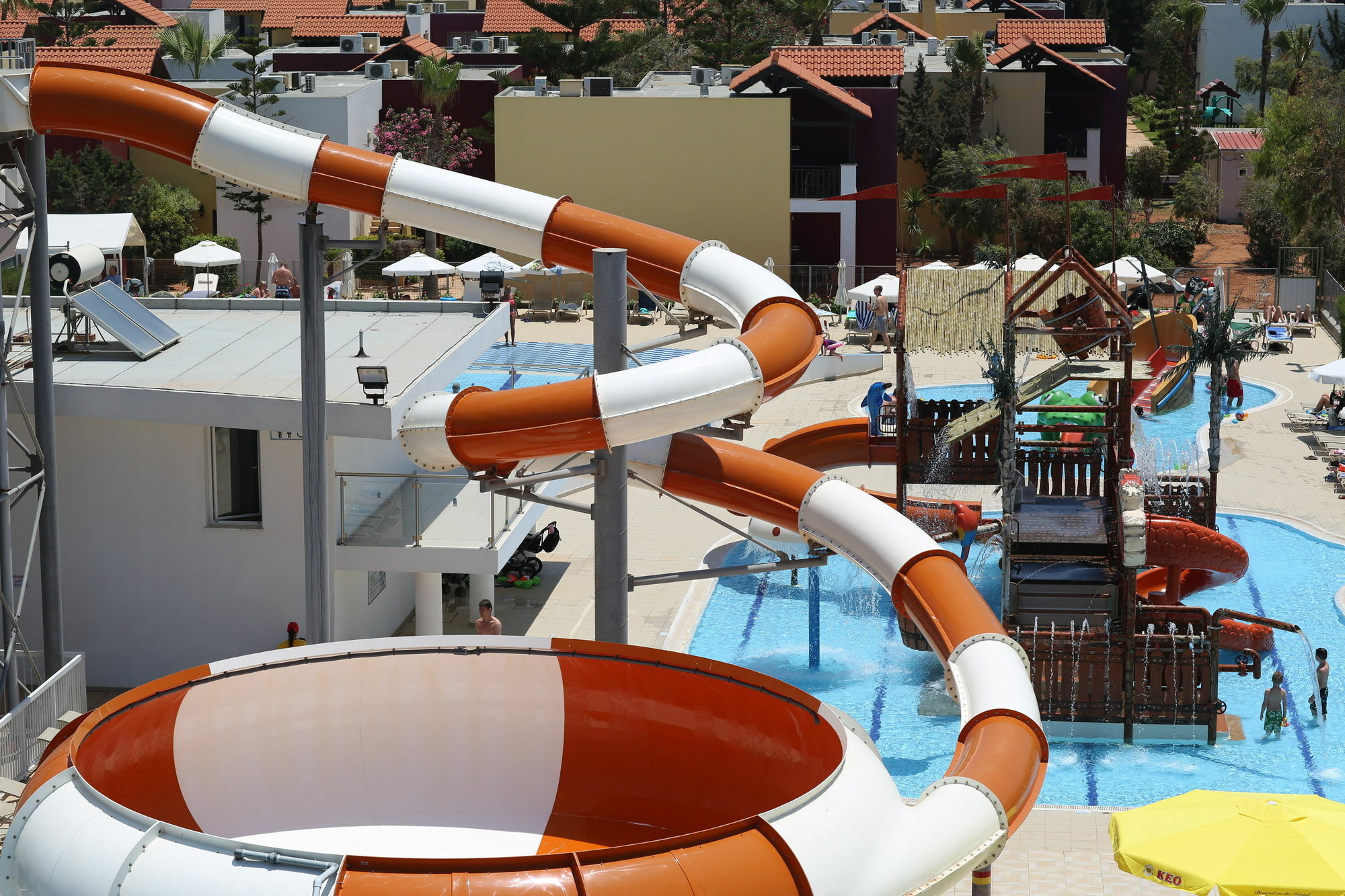 Atlantica Panthea Resort Ayia Napa Exterior foto